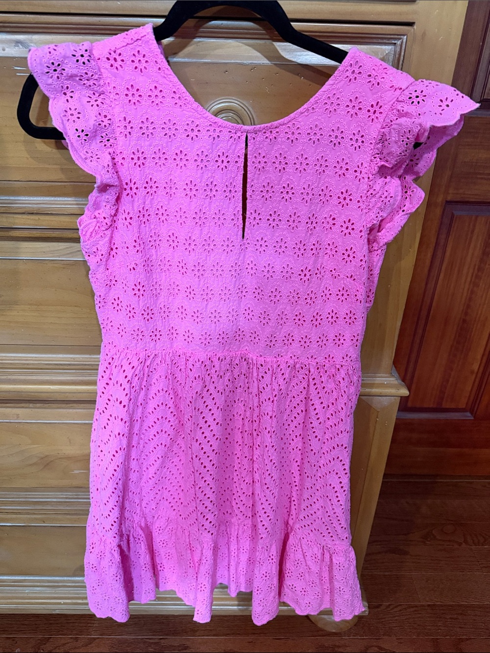 Vineyard Vine Pink Eyelet Ruffle Sleeve Dress